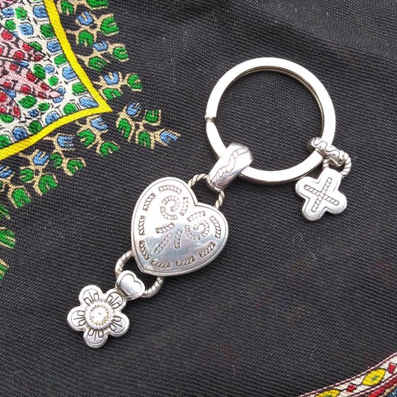 Brighton Heart & Flower Key Ring - Picture 3 of 4